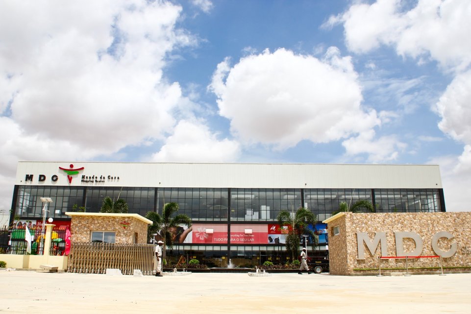 Steel Structure Shopping Center In Angola