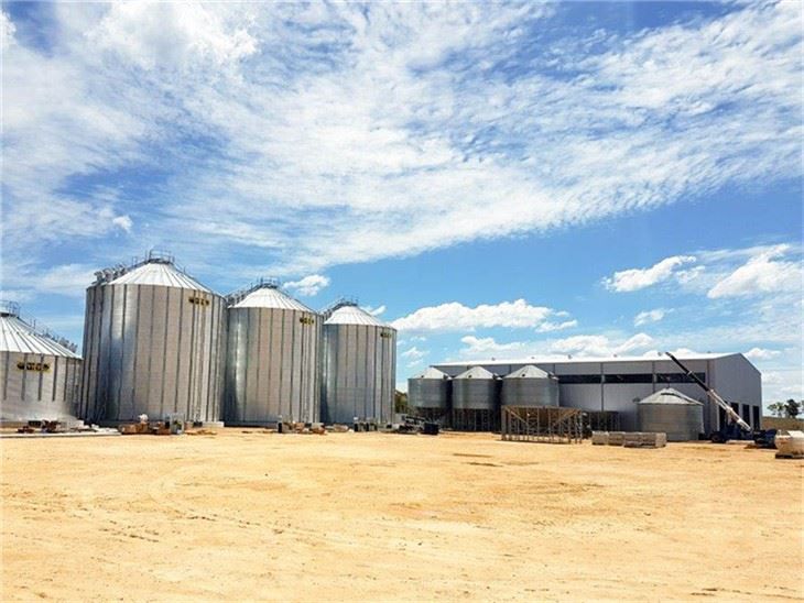 Prefabricated Steel Structure Warehouse For Corn Storage